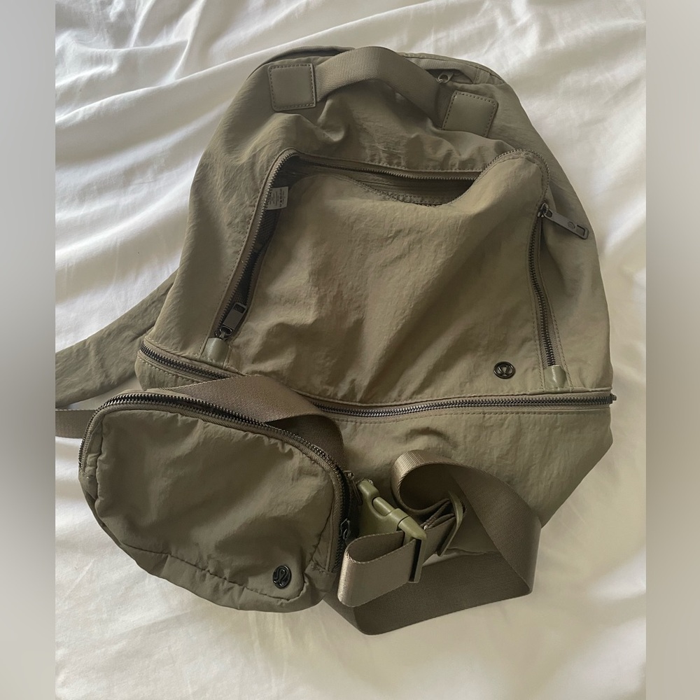Lululemon City Adventure Backpack EUC